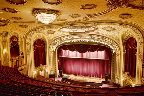 The palace theater albany - By Michael DeMasi – Reporter, Albany Business Review. Mar 20, 2024. The Palace Theatre is buying six small parcels surrounding the downtown Albany venue that — years ago — were integral to a ...